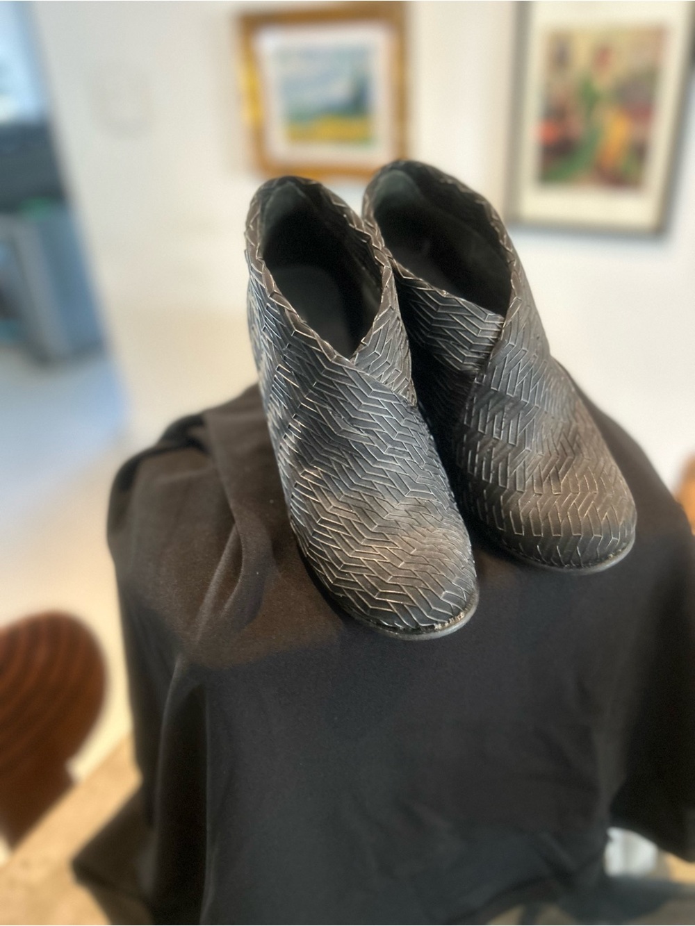 United Nude Black Chevron Textured Ankle Booties